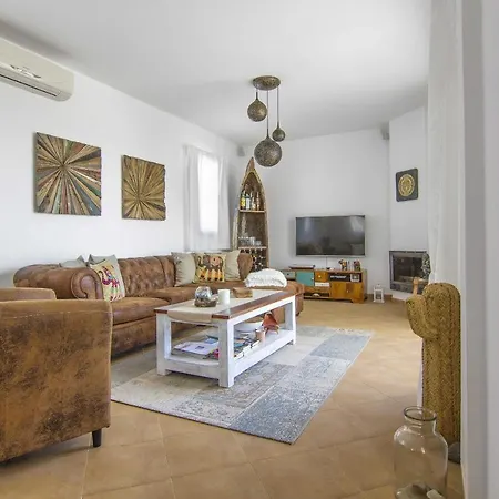 El Olivo Villa *